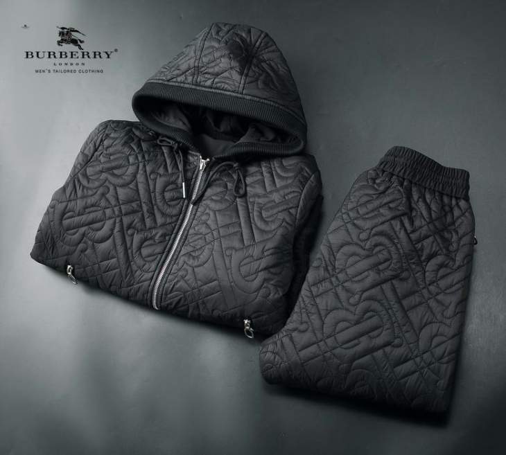 Picture of Burberry Sweater Suits _SKUBurberryM-3XL25cn9237346